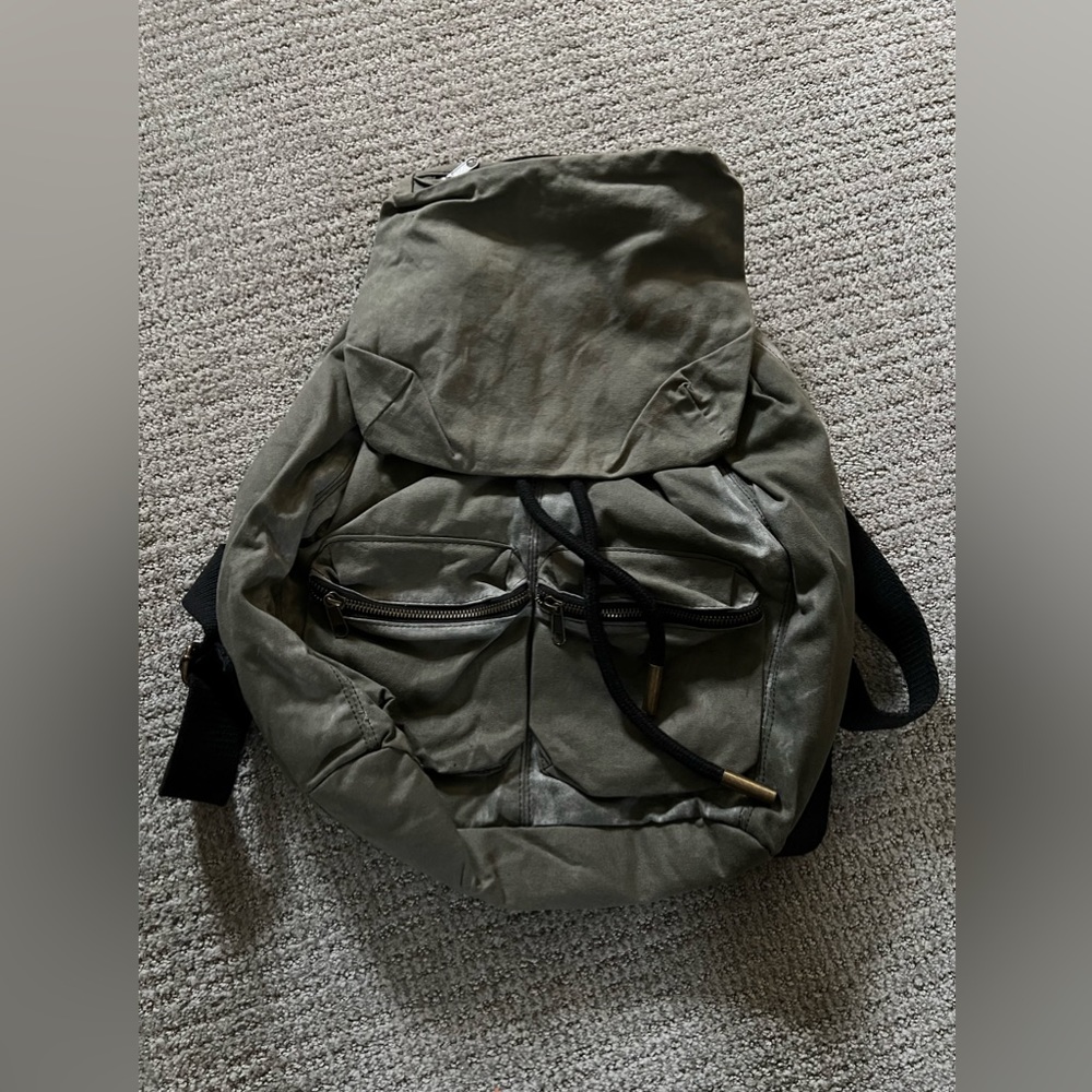 VINTAGE: BDG BACK PACK